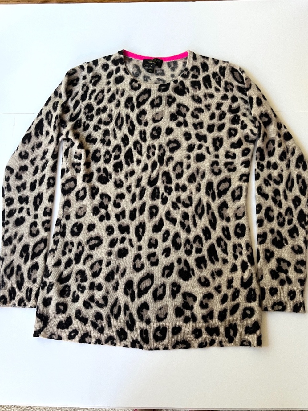 Charter Club Luxury 100% Cashmere Gray Leopard Print Sweater Size M